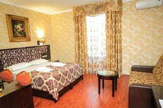 Гостиница Rosa Del Viento Туапсе Стандартный трехместный номер-7